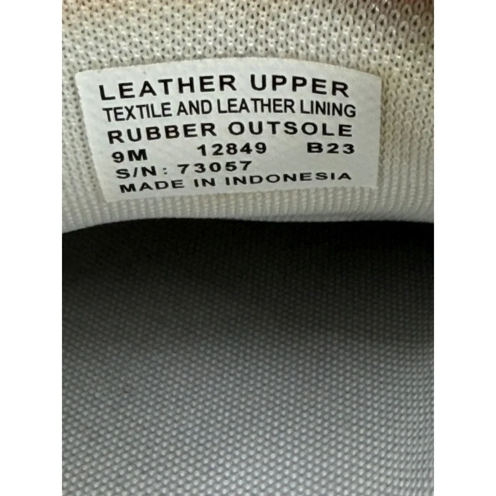 Tory Burch White Leather Sneakers Gold Logo Low Top 9M 73057